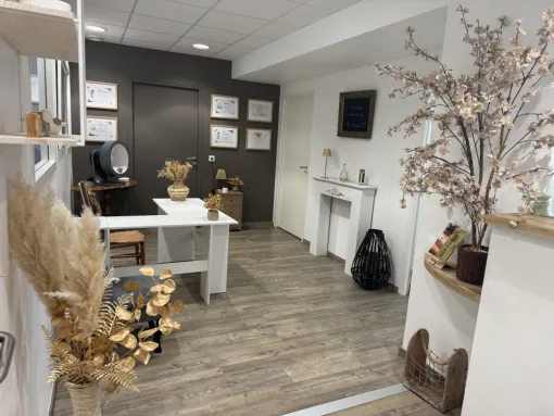 Cabinet esthétique à Roanne : votre expert en soins esthétiques et bien-être, Roanne, Cabinet Smooth Skin